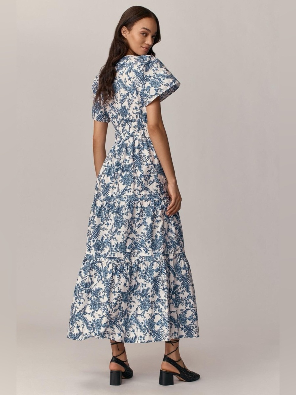 Anthropologie The Somerset Maxi Dress in Blue Floral - Picture 2 of 9
